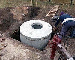 Кільця каналізаційні бетонні купити